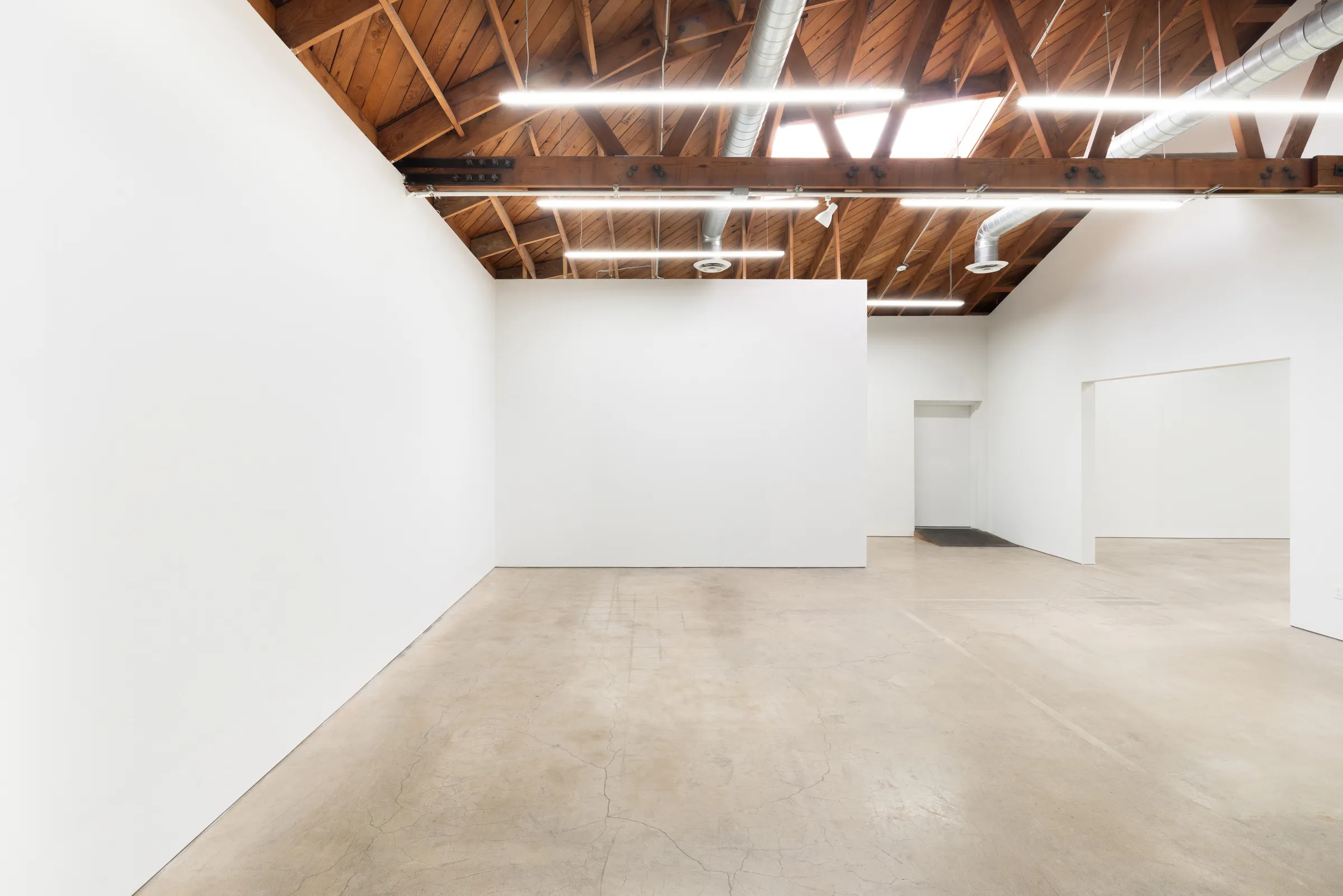 Make Room, Los Angeles