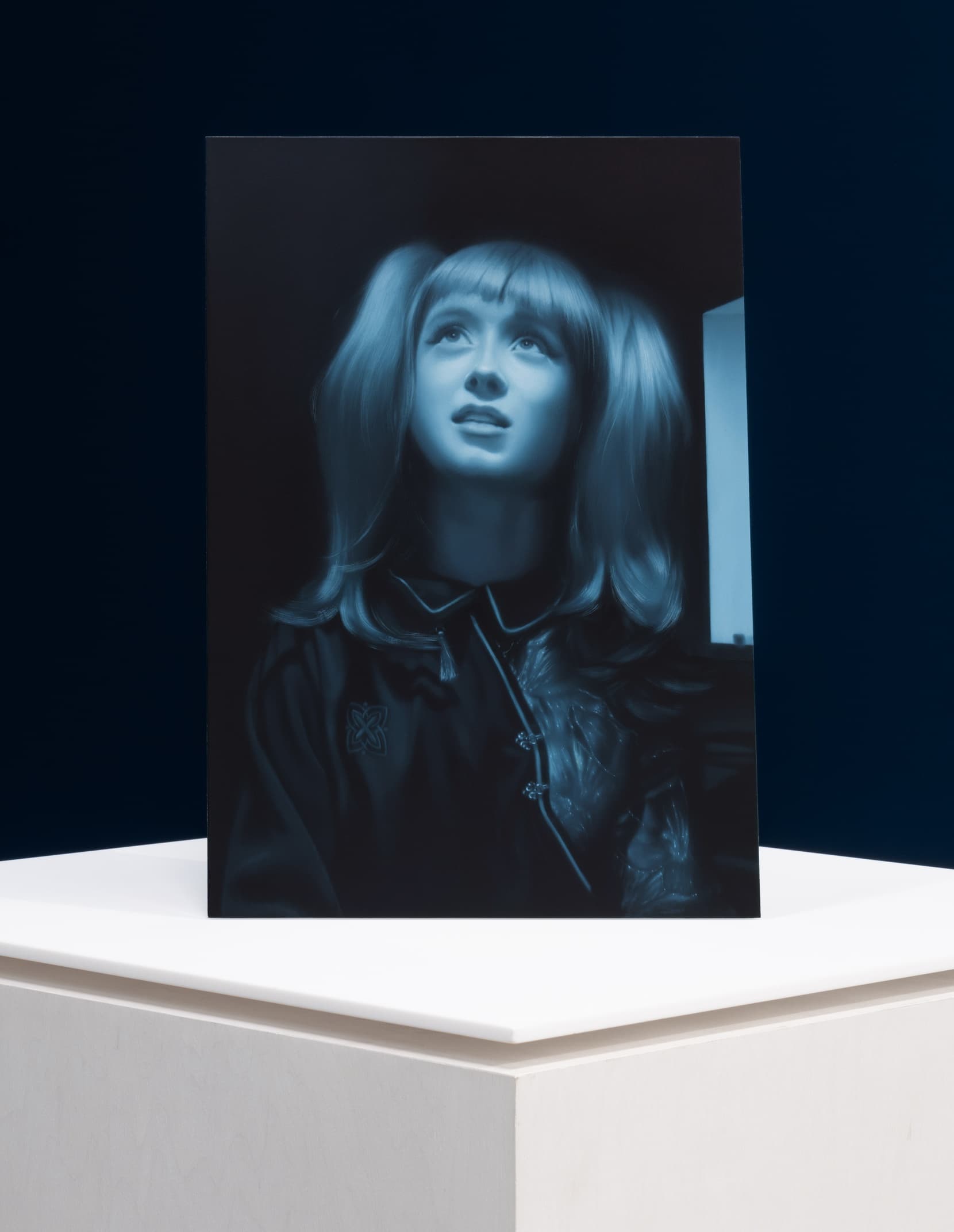 Andrew Sendor, After some hesitation, Salome slowly becomes intrigued by Solvej’s vision