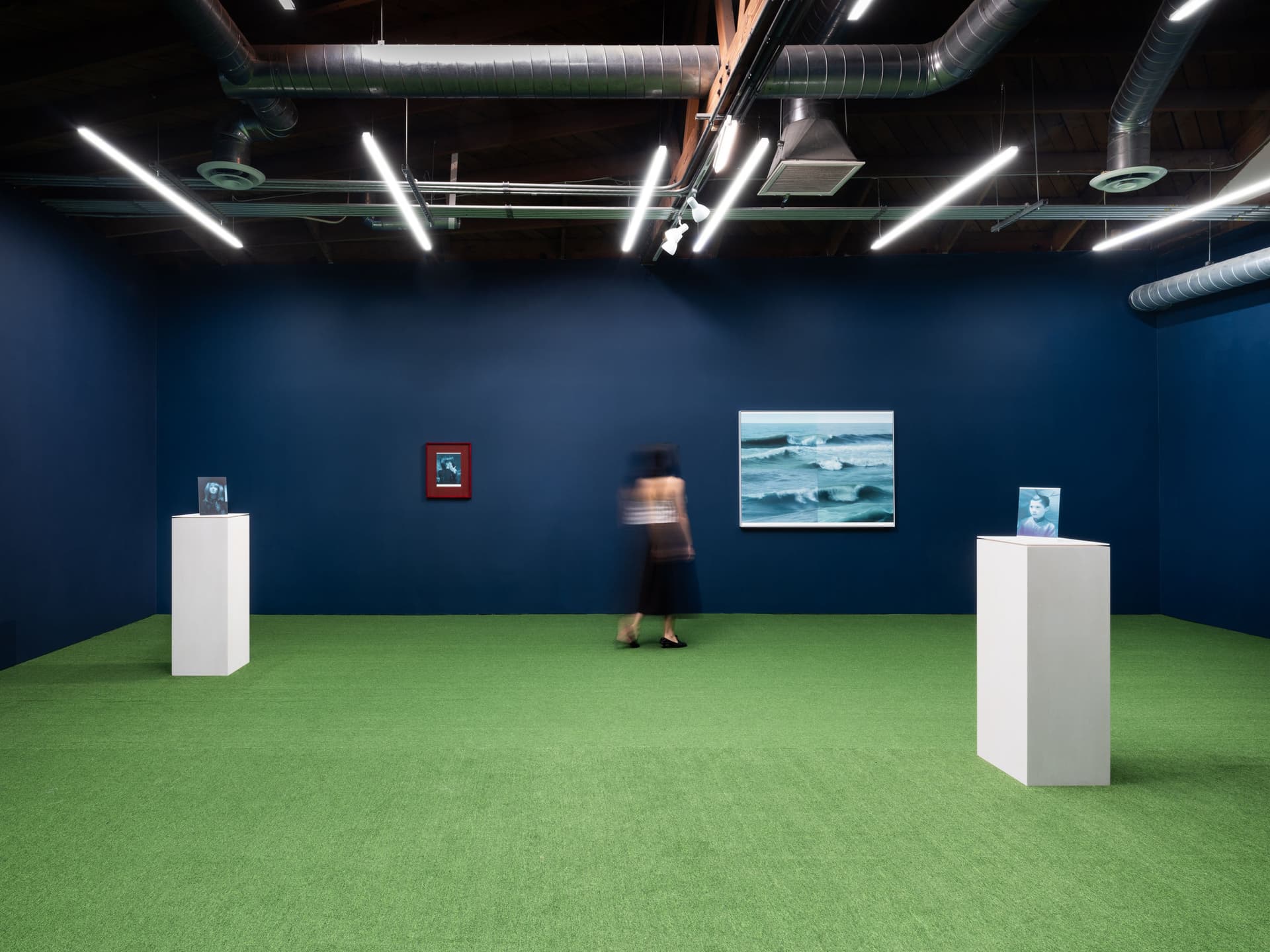 Salome & Solvej, Apollo & Farne — view 1